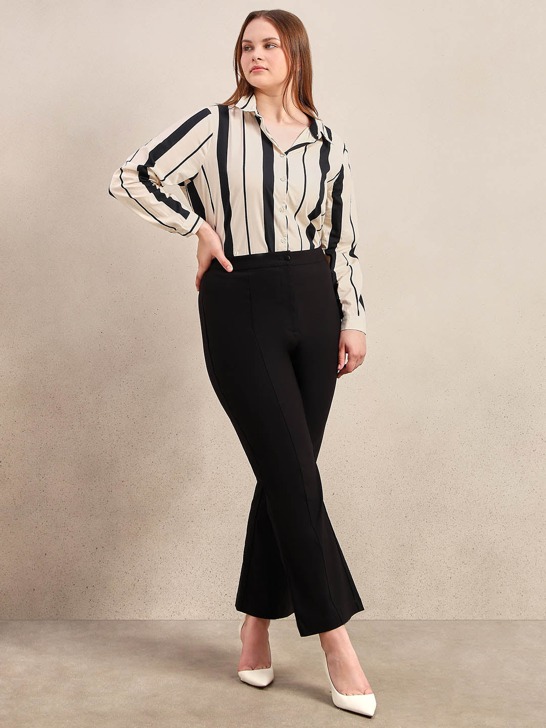 Curve Cropped Flared Pants