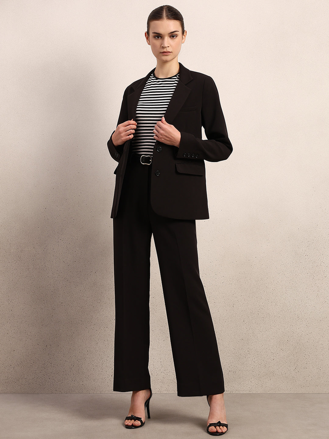 Black Tailored Blazer