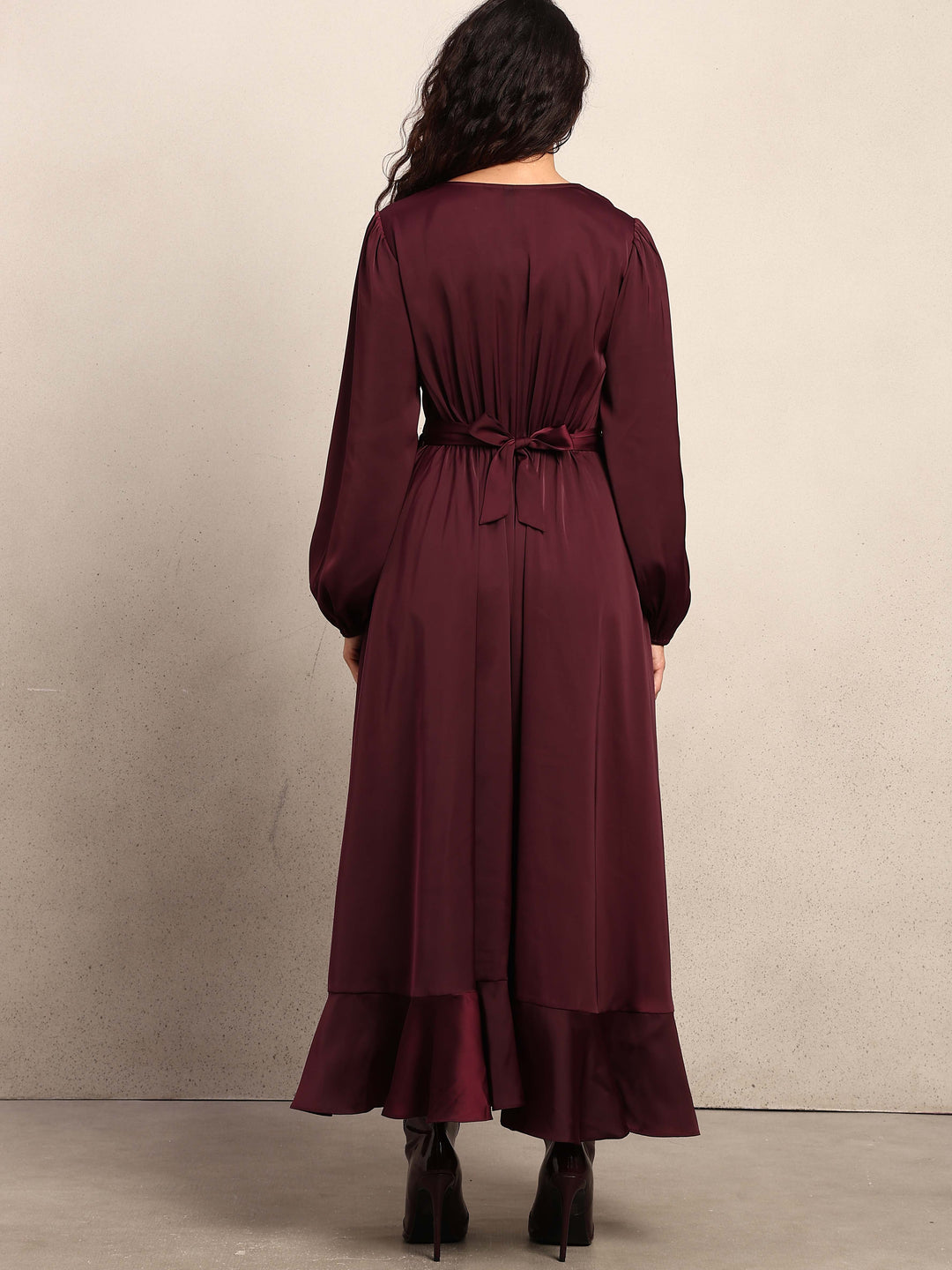 Ruffle Detail V-Neck Midi Dress