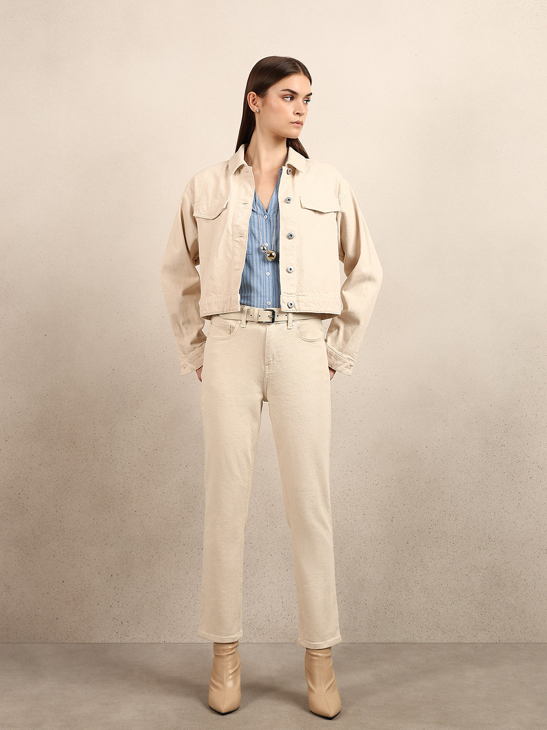 Ecru Ankle Length Straight Fit Jeans