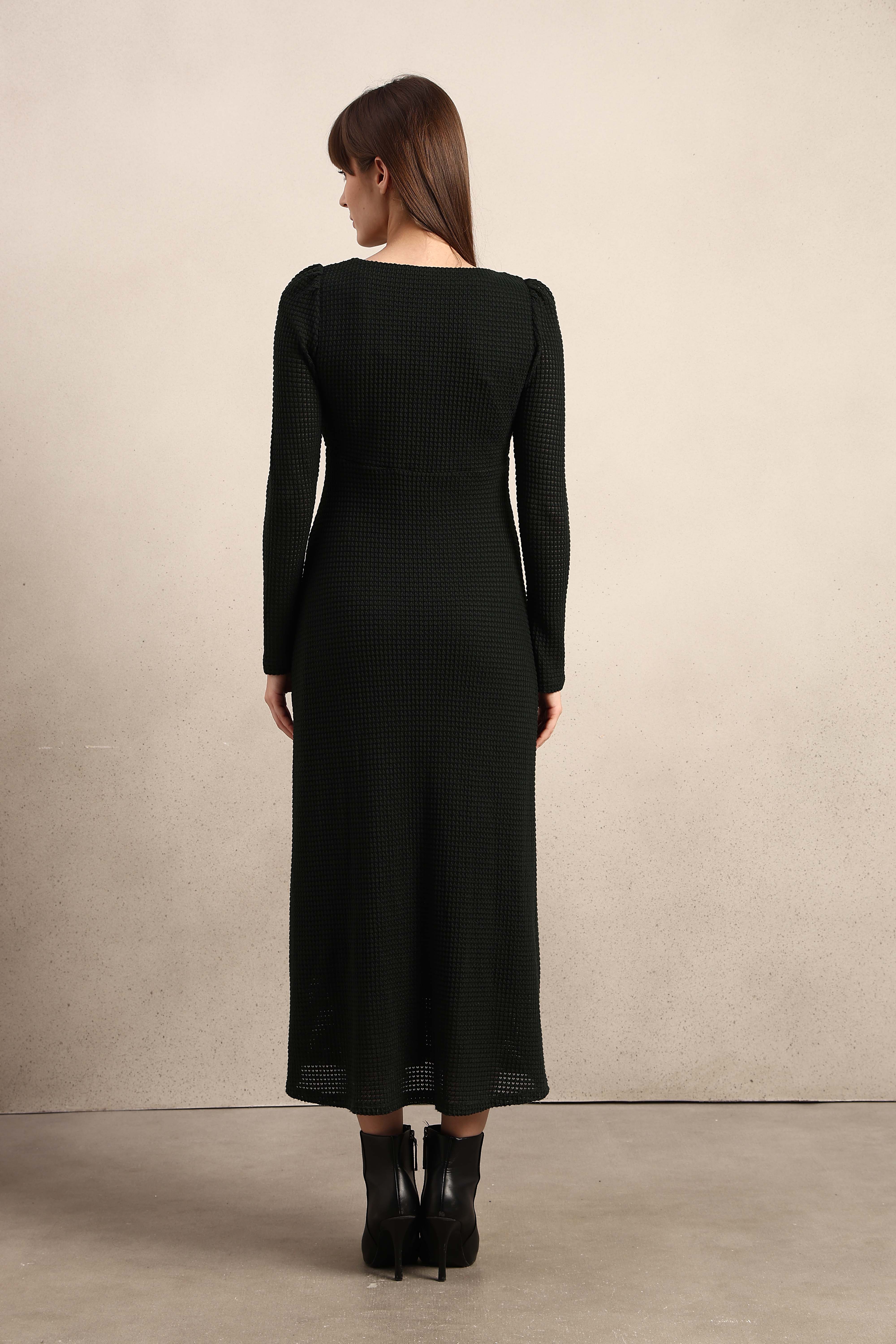 Button Detail V-Neck Midi Dress