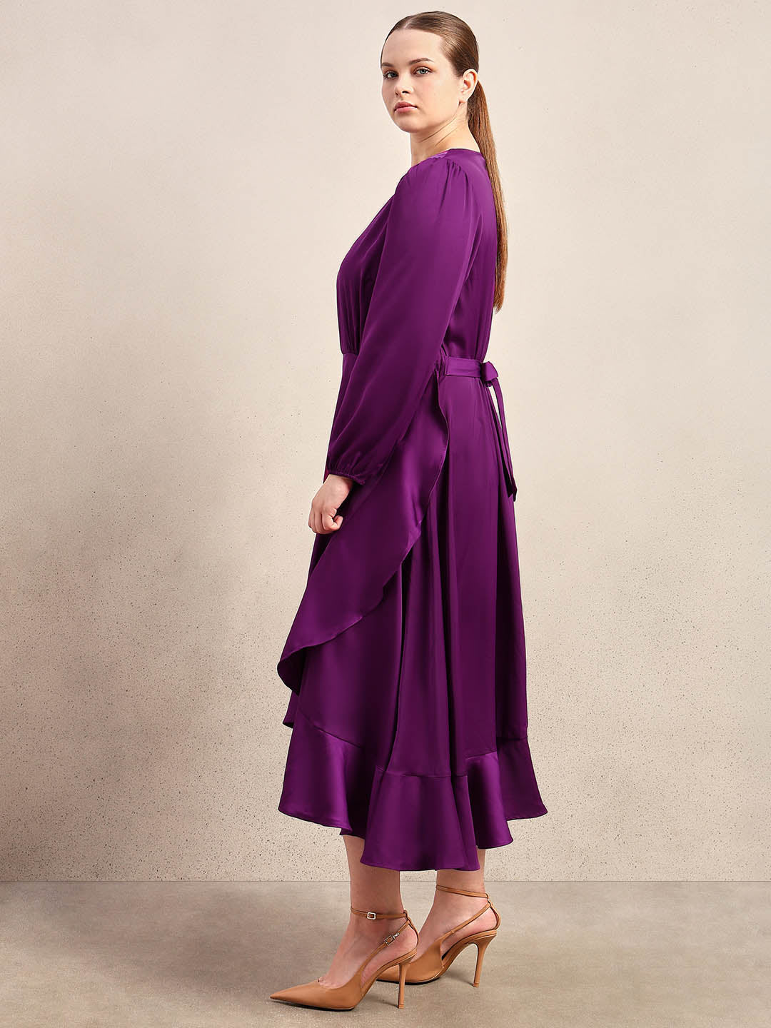 Curve Ruffle V-Neck Dress