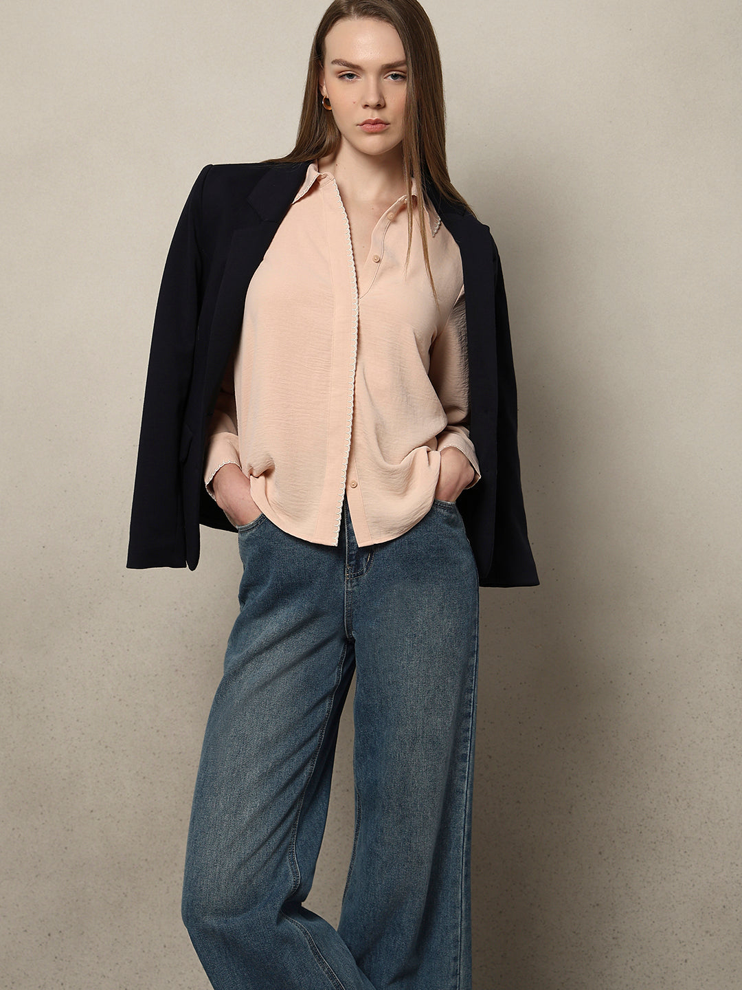 Scallop Collar Shirt