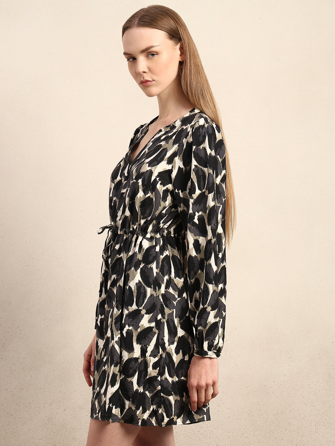 Abstract Animal Print Short Dress - Black