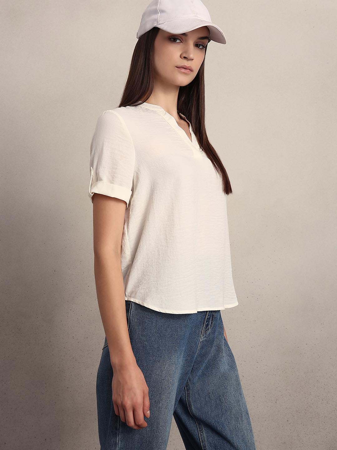 White V-Neck Short Sleeves Top