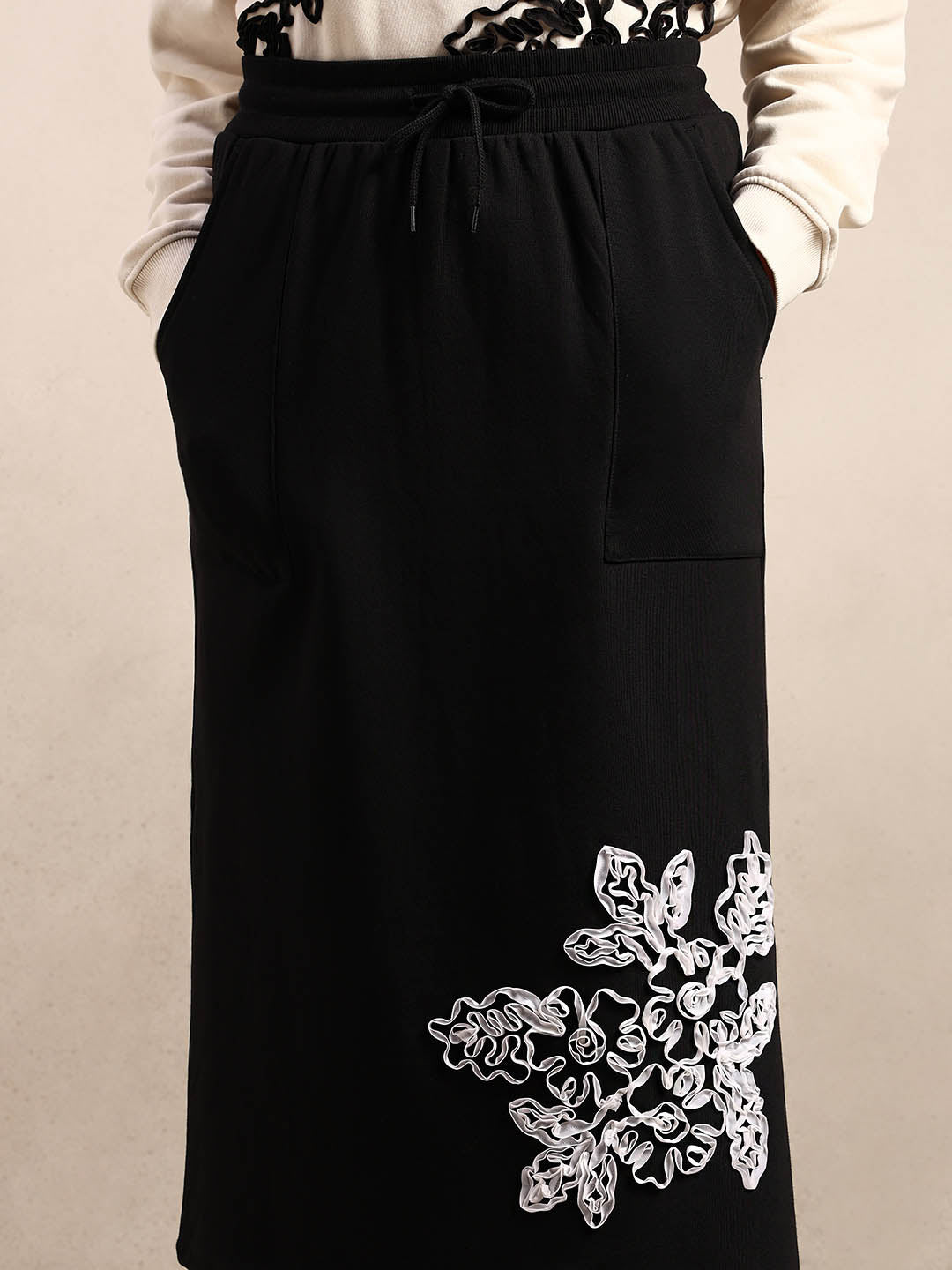 Floral Embroidered Sweatskirt