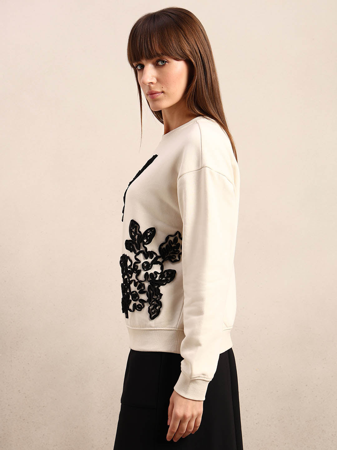 Floral Applique Sweatshirt