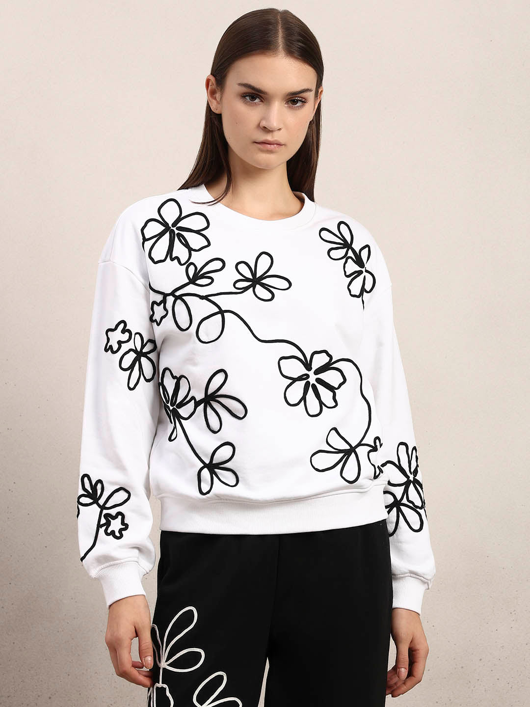 White Floral Print Sweatshirt
