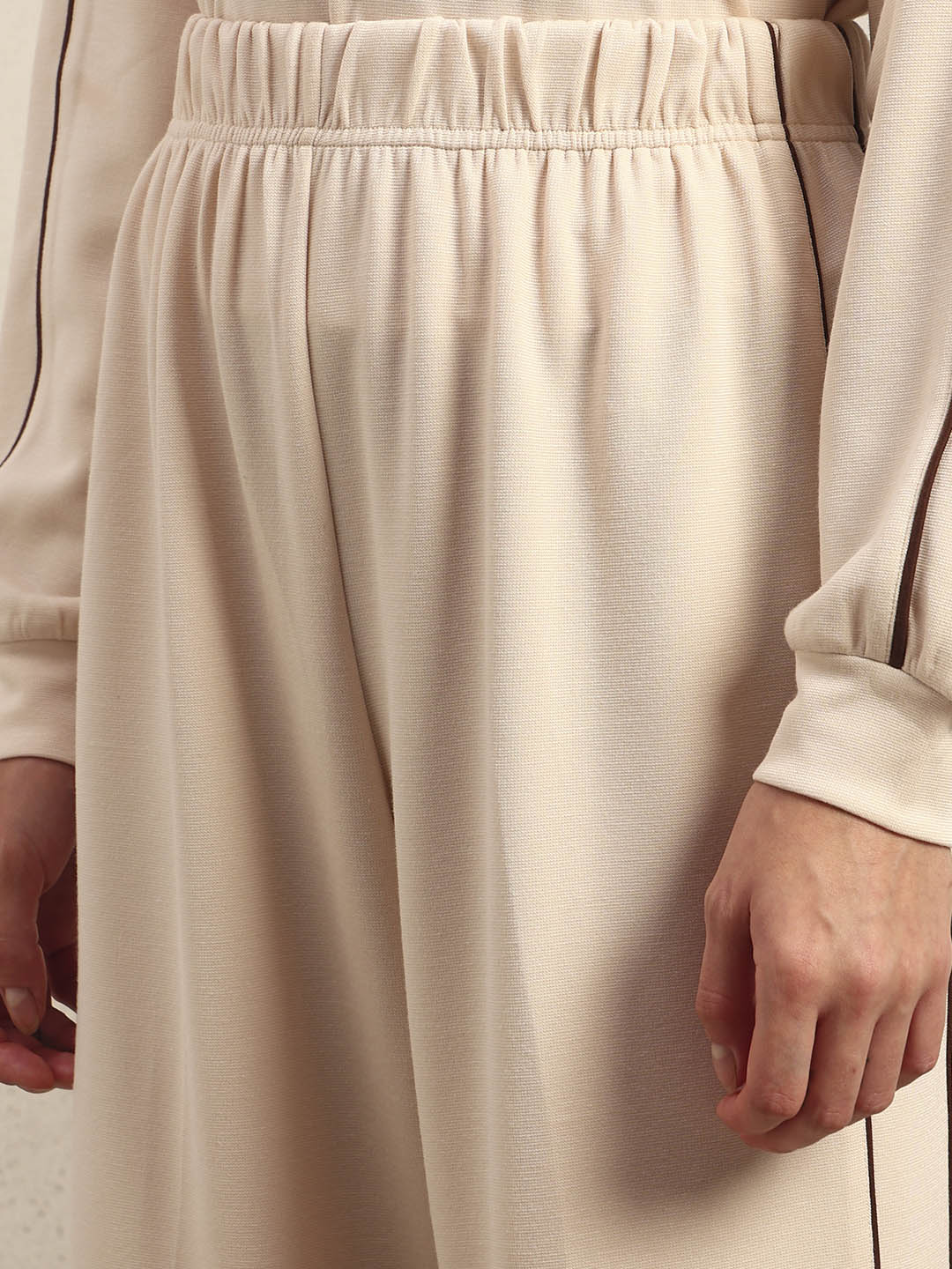 Relaxed Fit Wide Leg Sweatpants