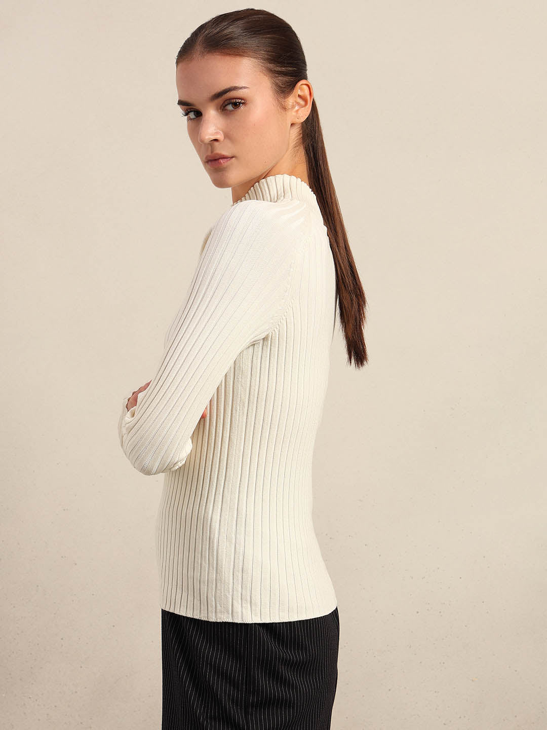 White Ribbed Knit Fitted Top