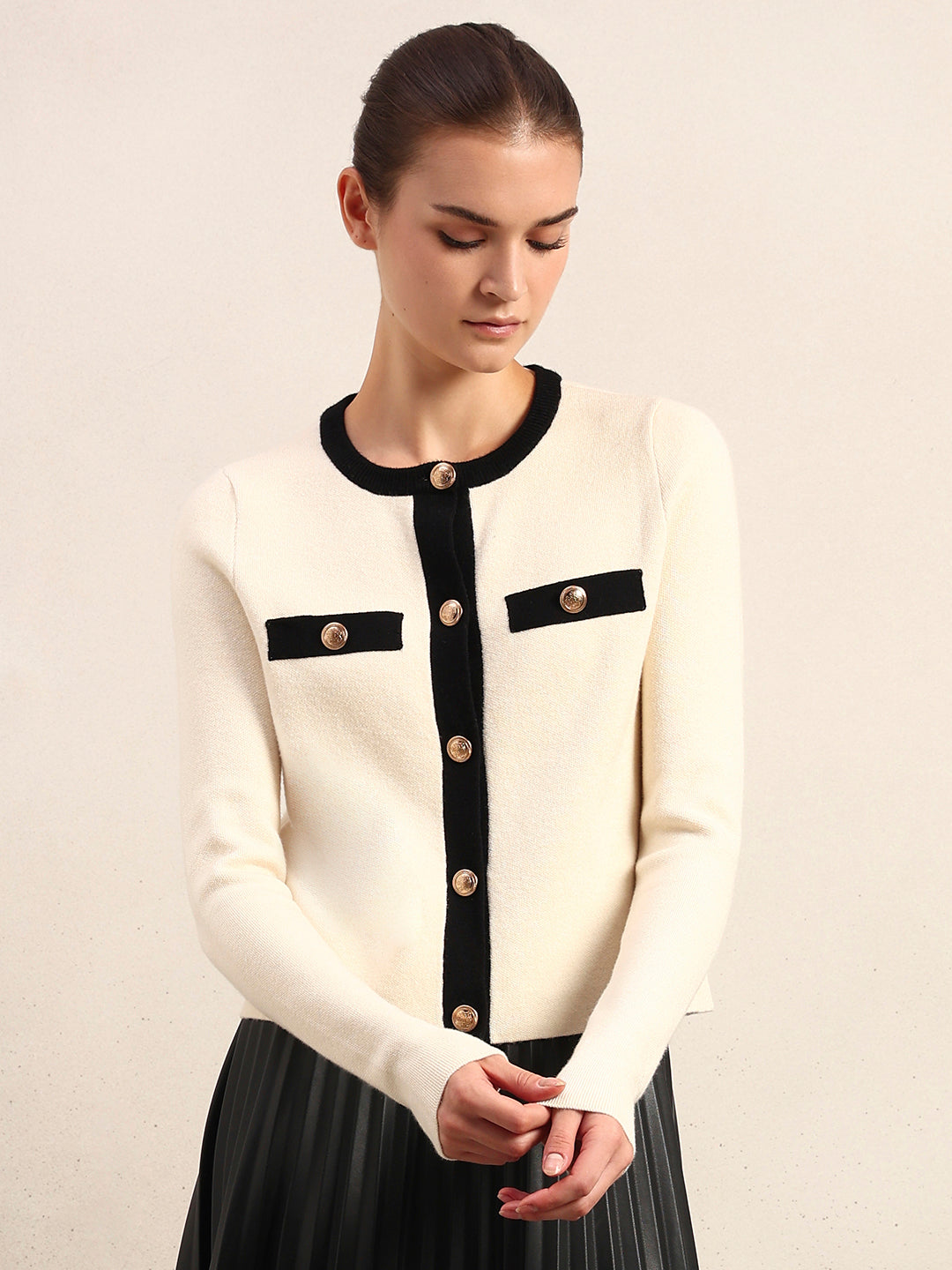Contrast Trim Knit Cardigan