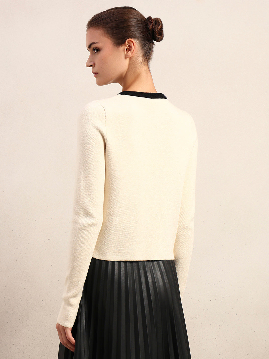 Contrast Trim Knit Cardigan