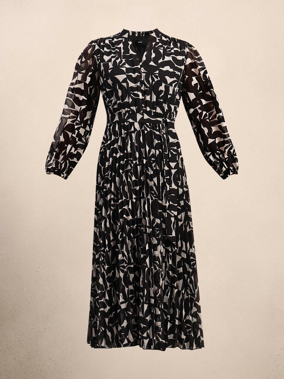 Black & White Floral Printed Midi Dress