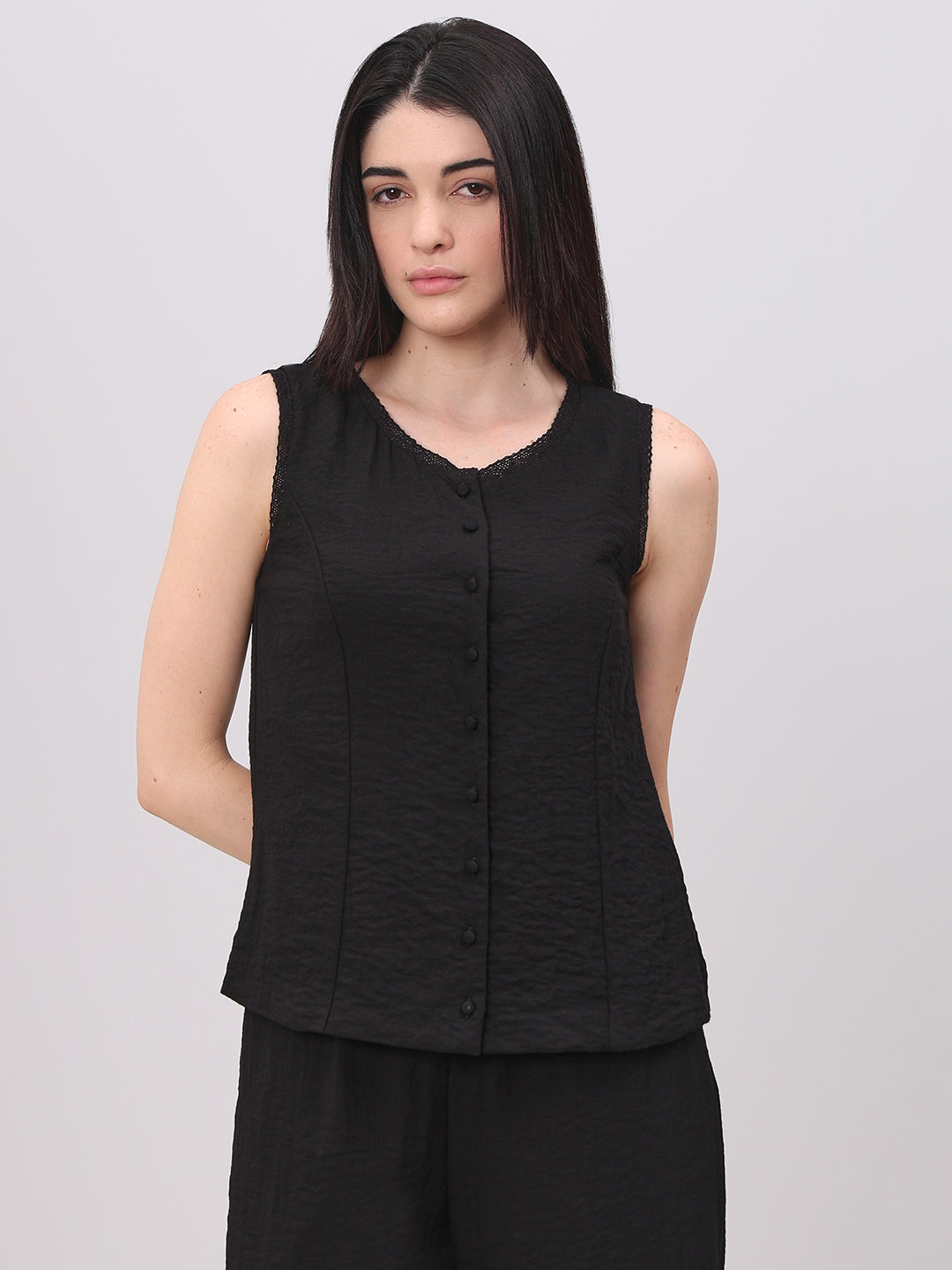 Black Quilted O-Neck Top