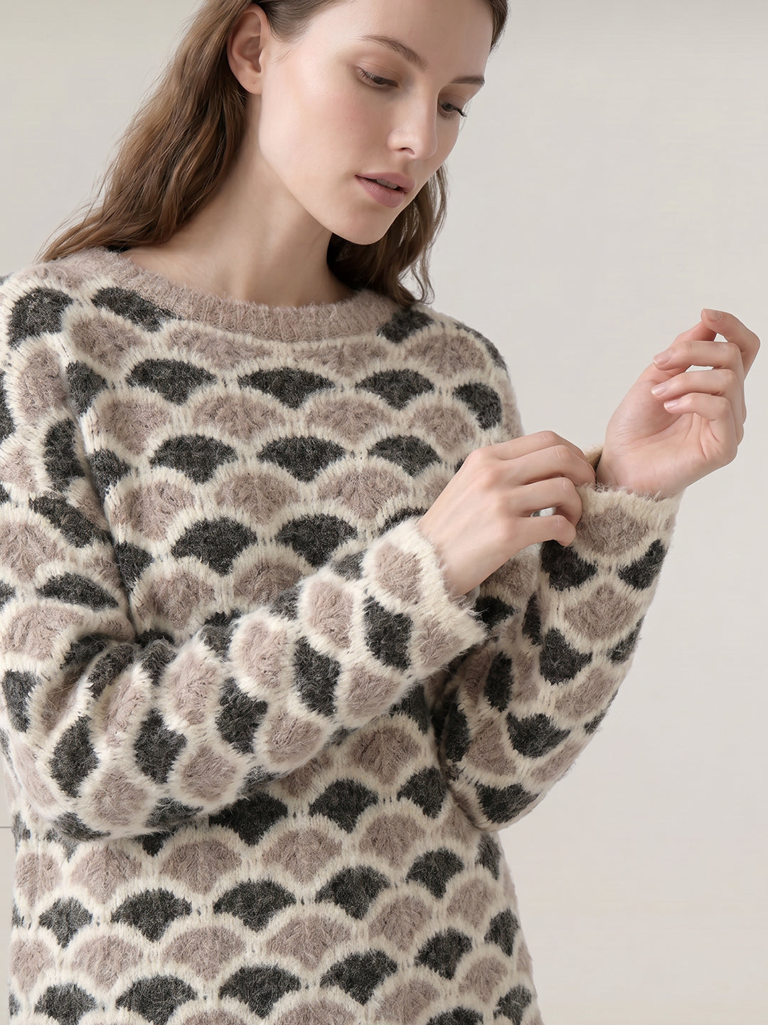 Beige O-Neck Pullover