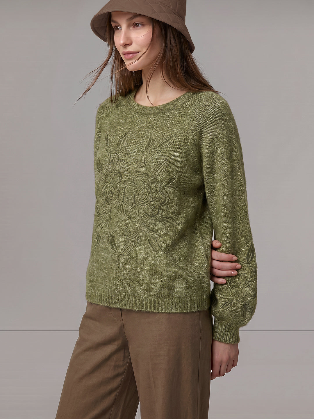 Green O-Neck Pullover