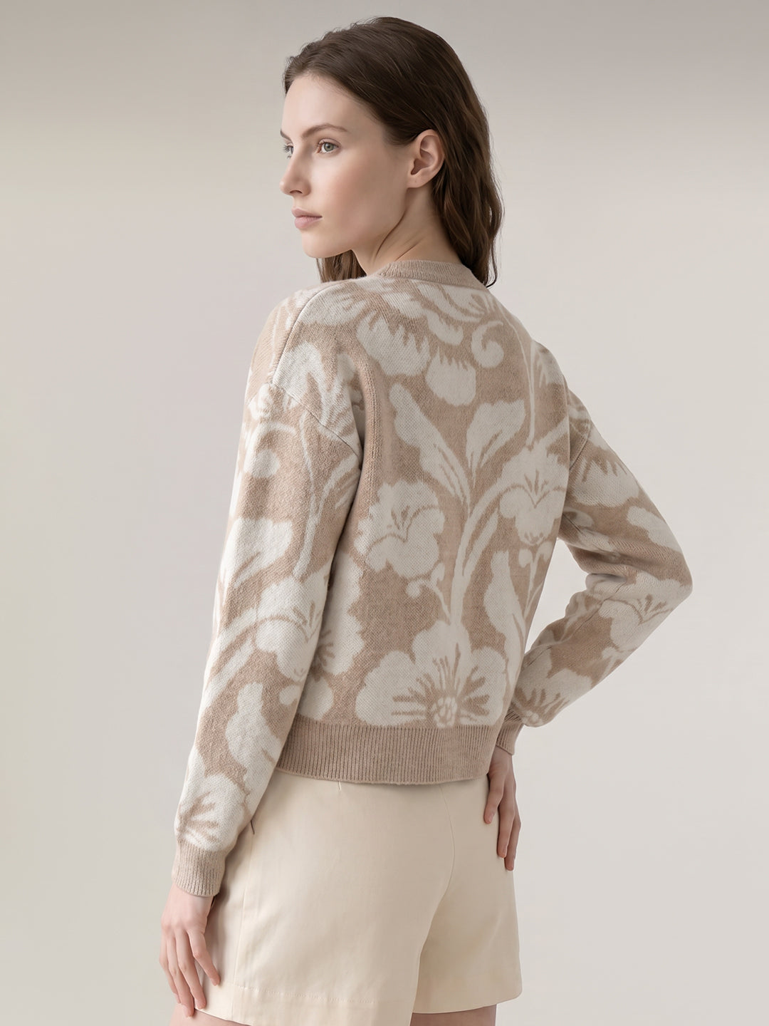 Beige Animal Print O-Neck Pullover