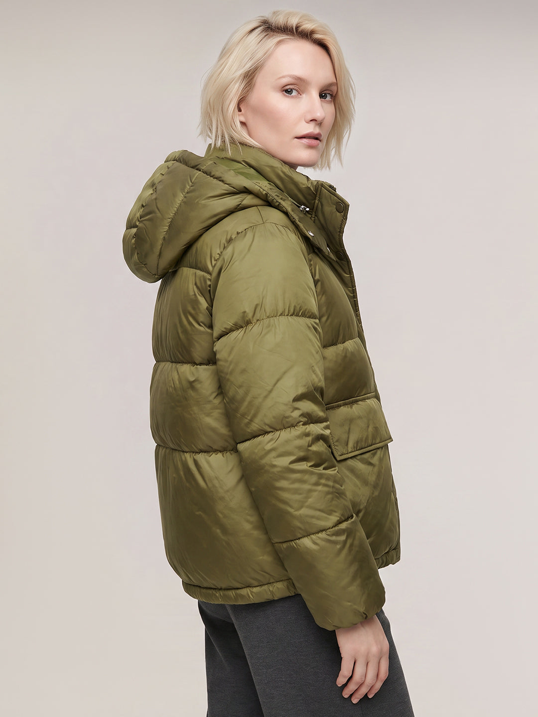 Short Hooded Puffer Jacket - Green