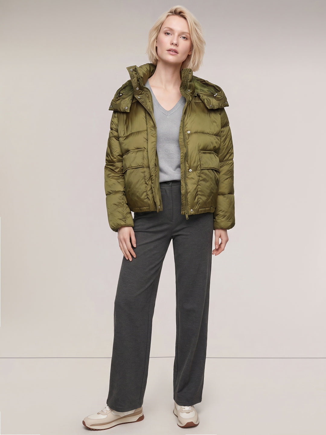 Short Hooded Puffer Jacket - Green