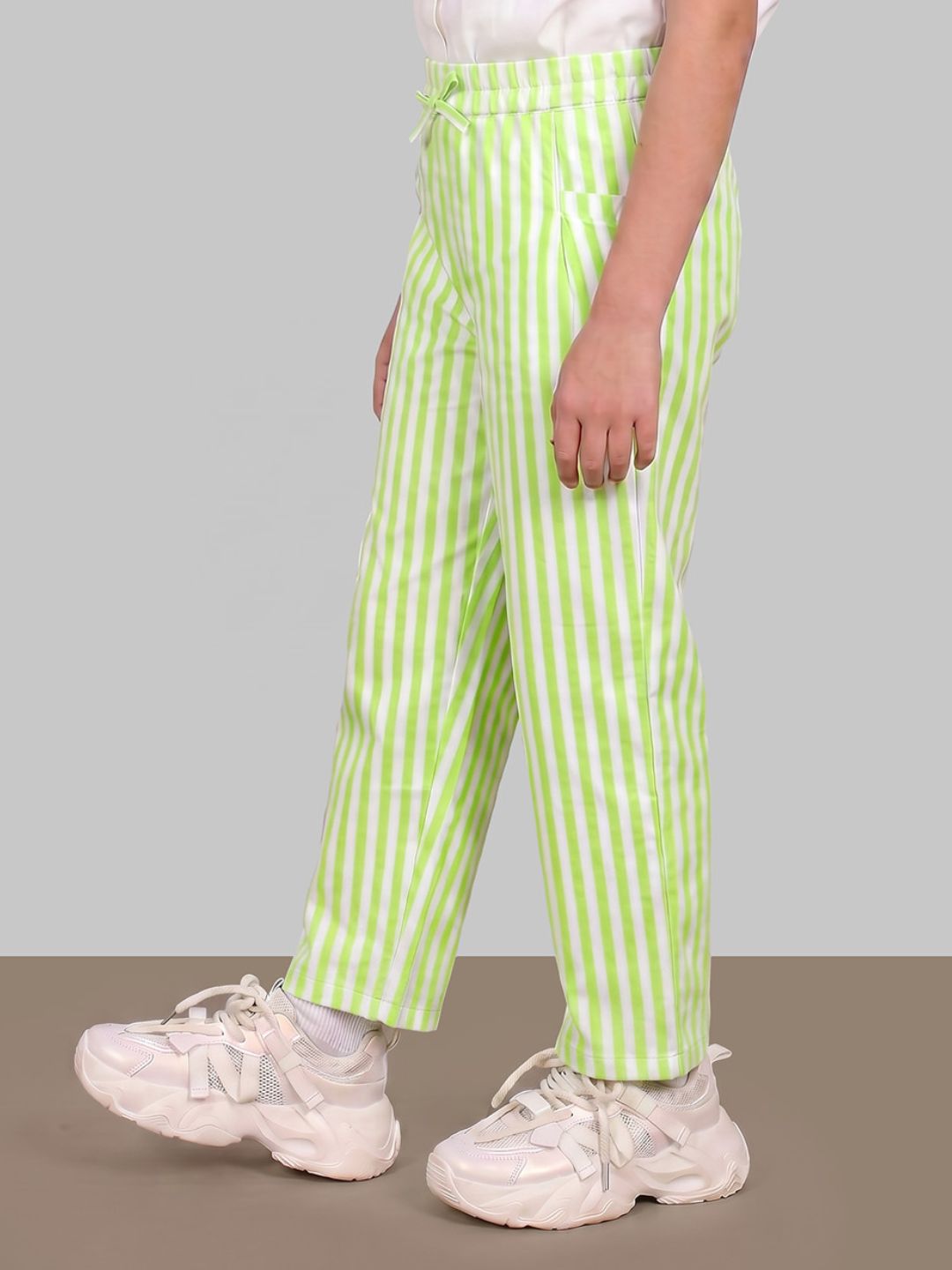GIRLS Green Mid Rise Striped Pants