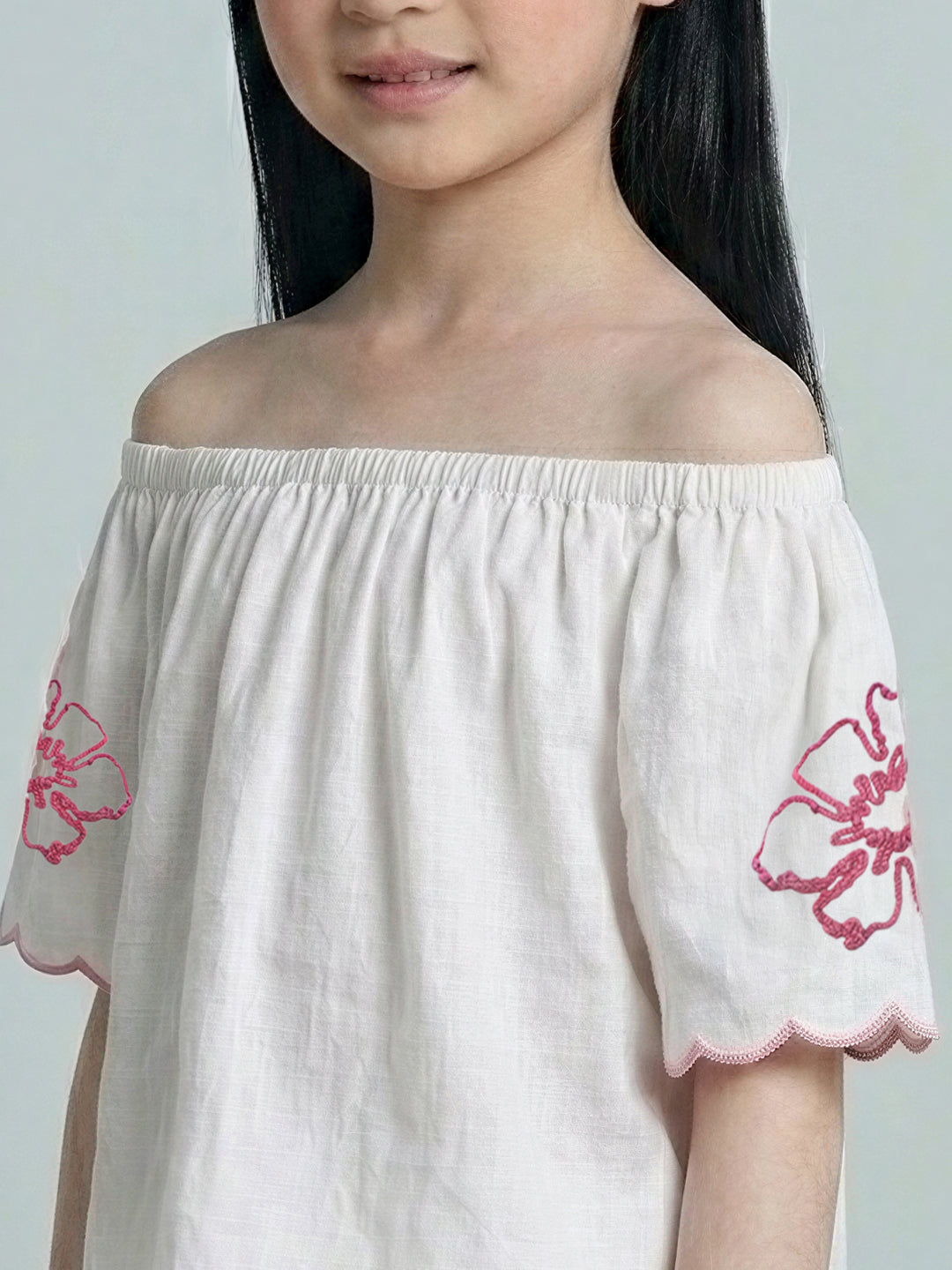 GIRLS Embroidered Off-Shoulder Top