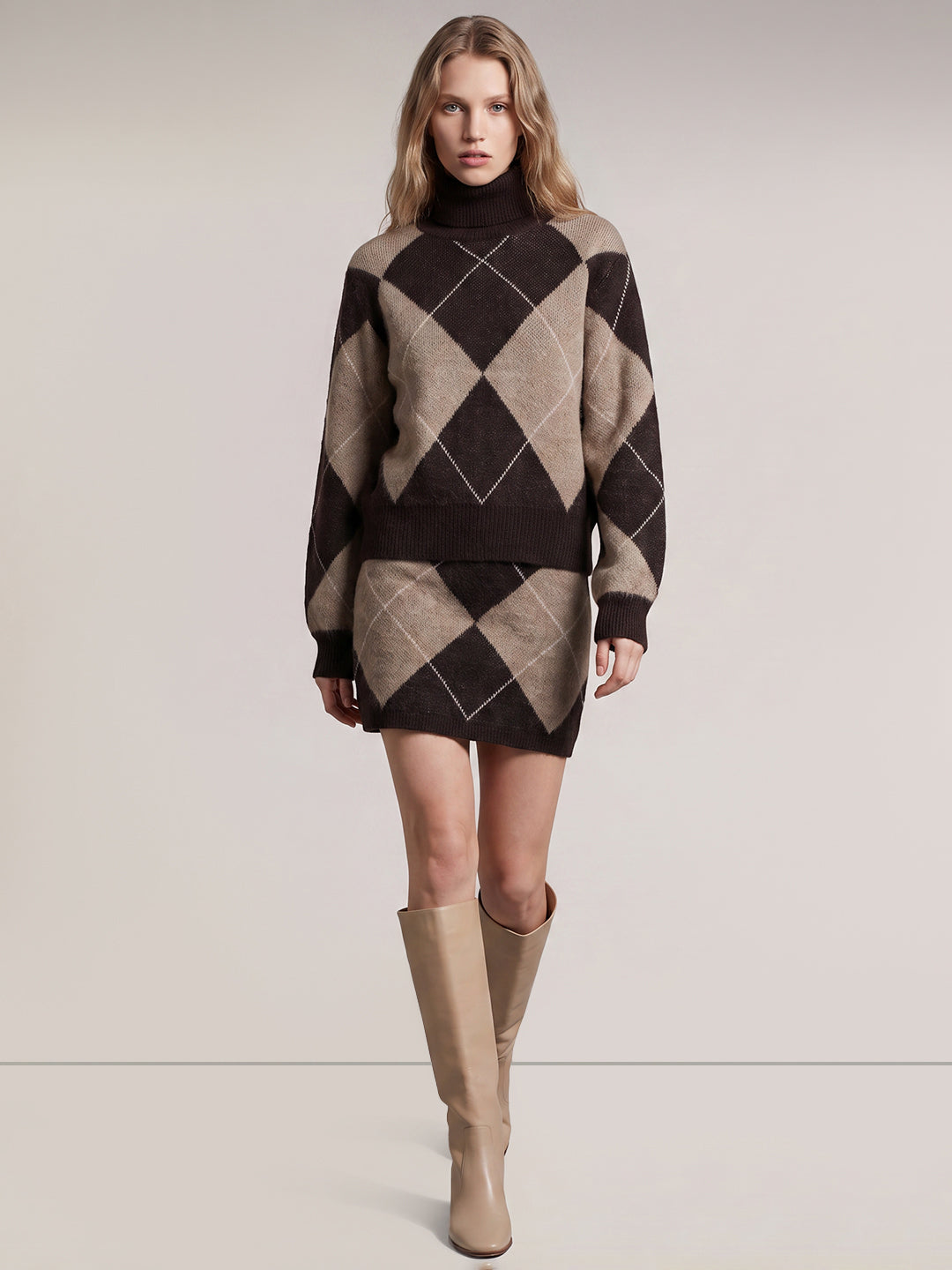 Printed Roll Neck Knitted Pullover