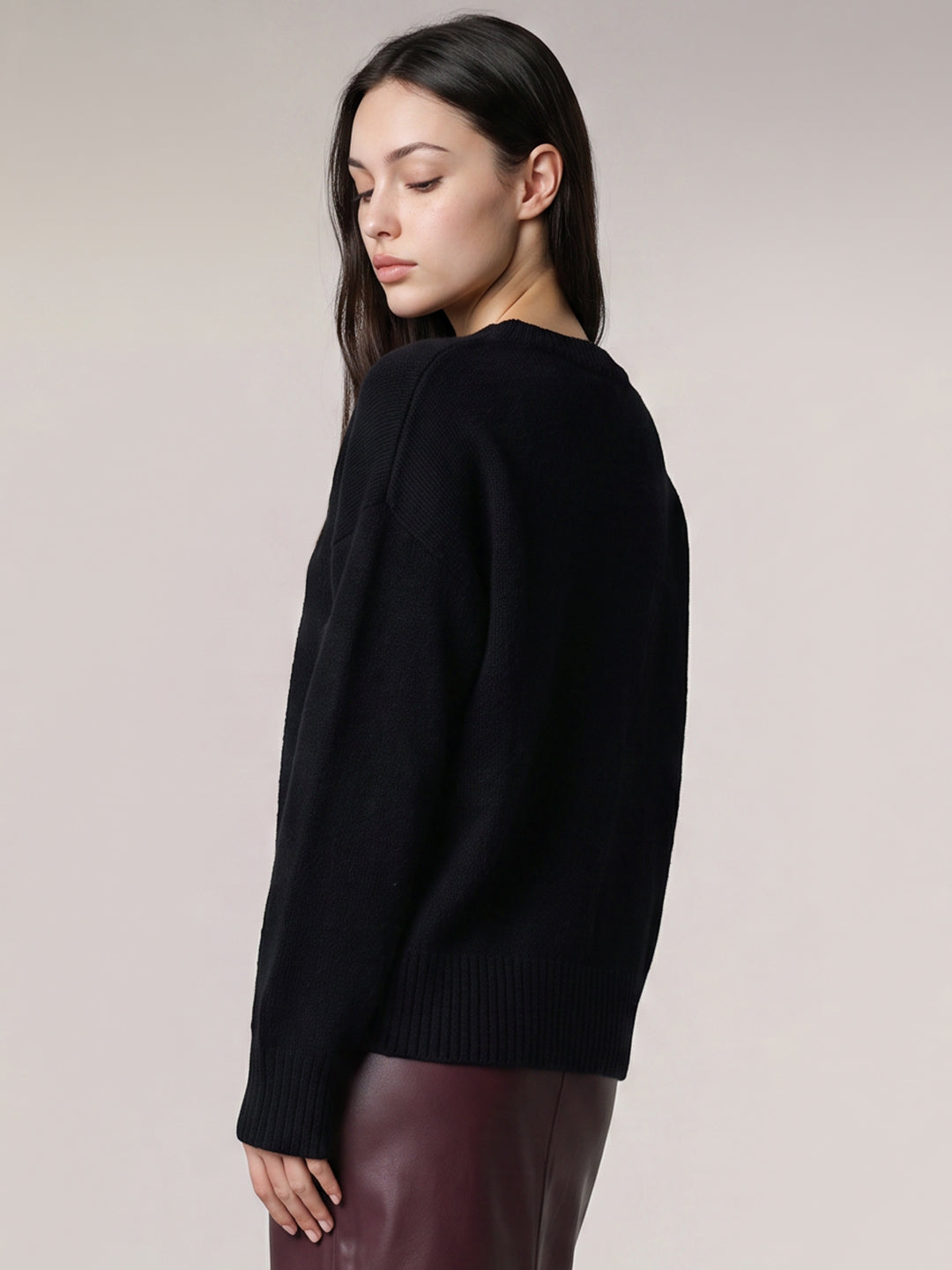 Navy Blue O-Neck Pullover
