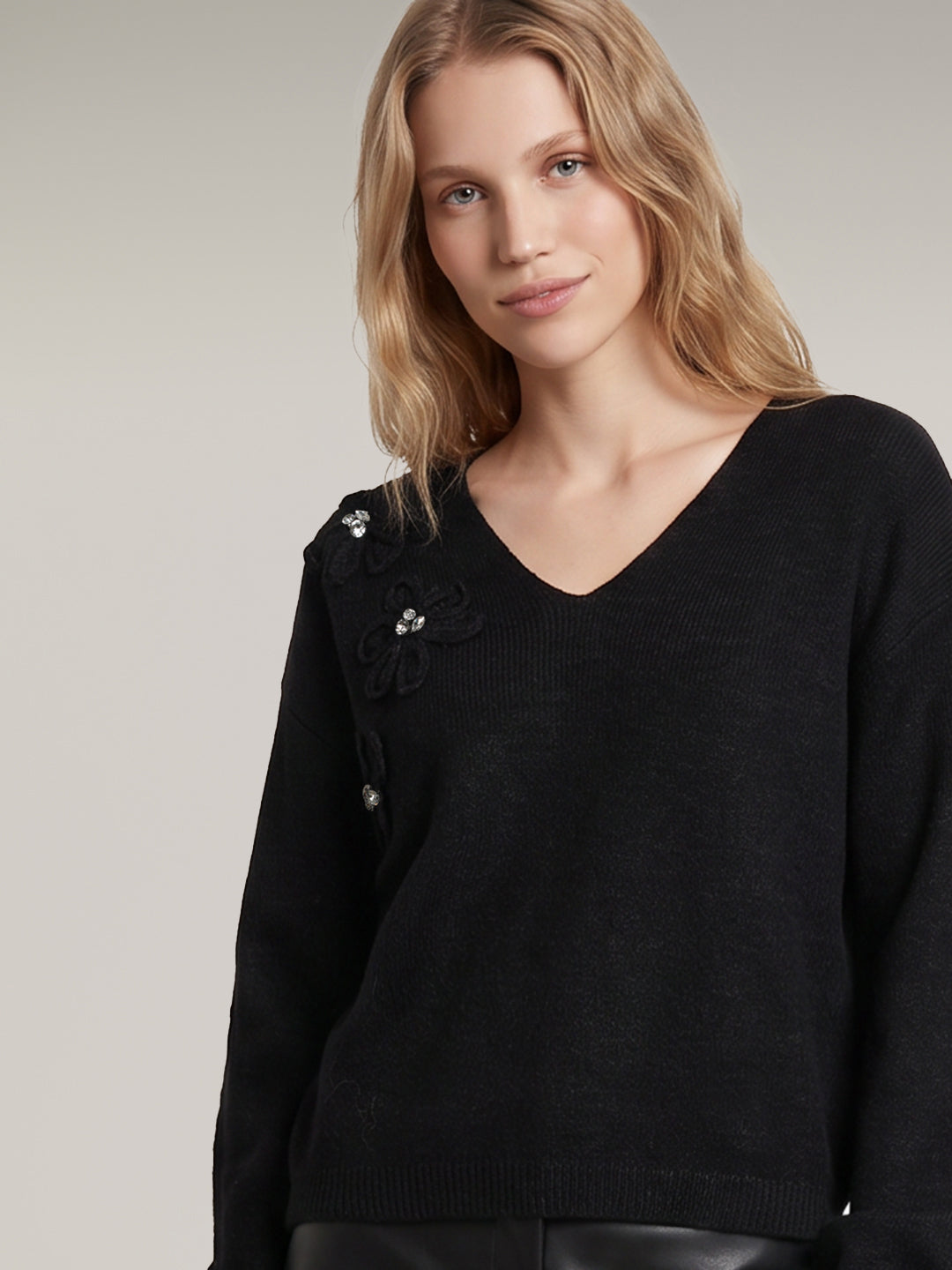 V-Neck Floral Applique Pullover