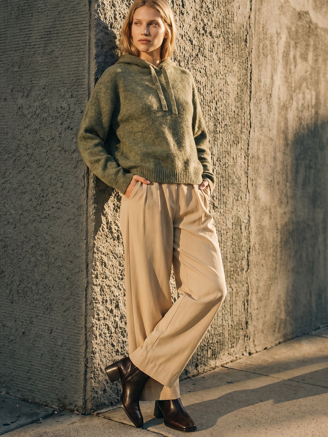 Green Hooded Pullover