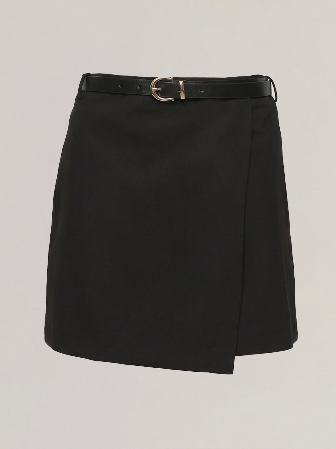Black Mid Rise Short Skort