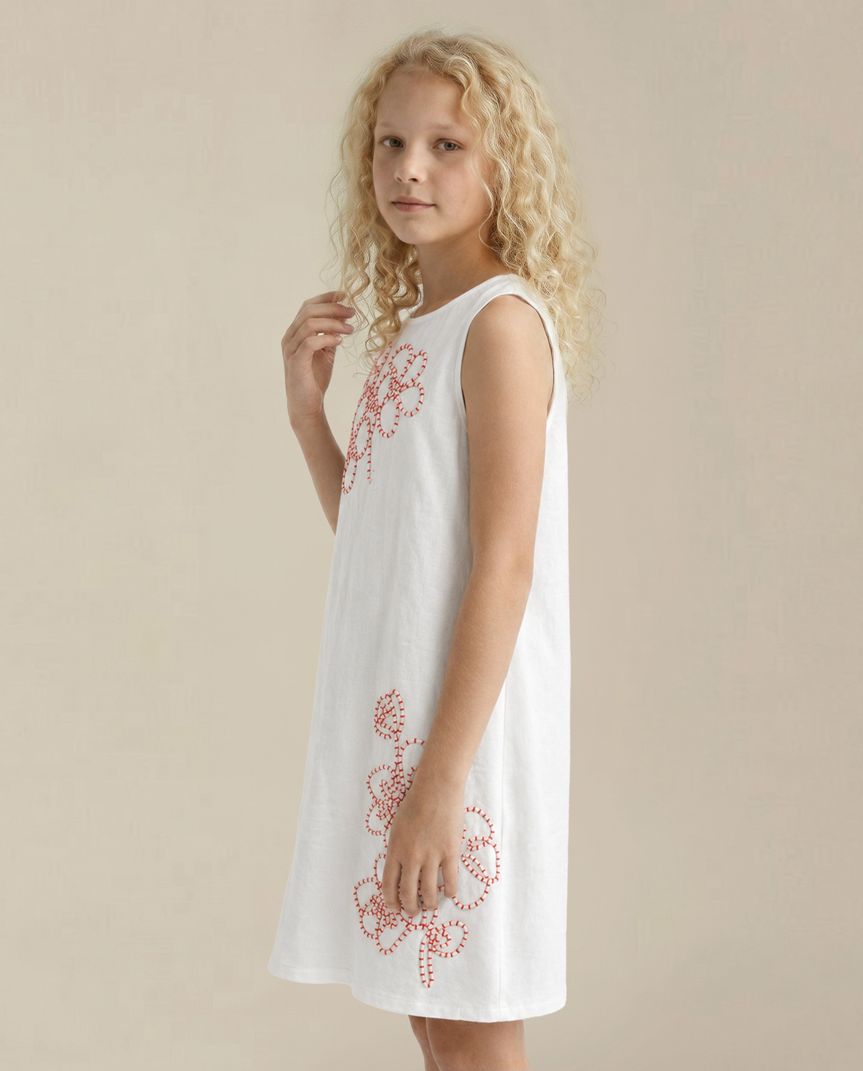 GIRLS White Embroidered Dress