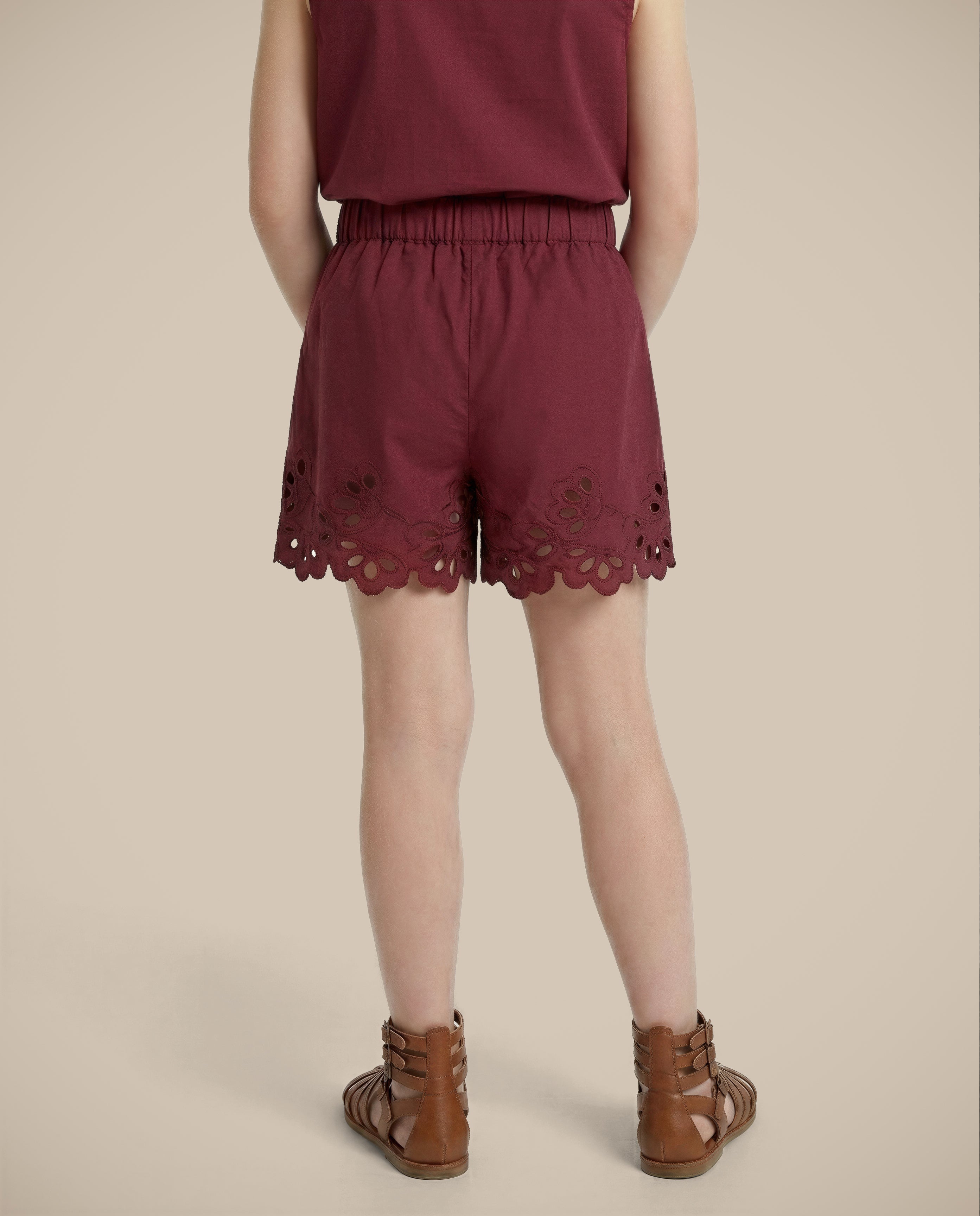 GIRLS Lace Mid Rise Shorts