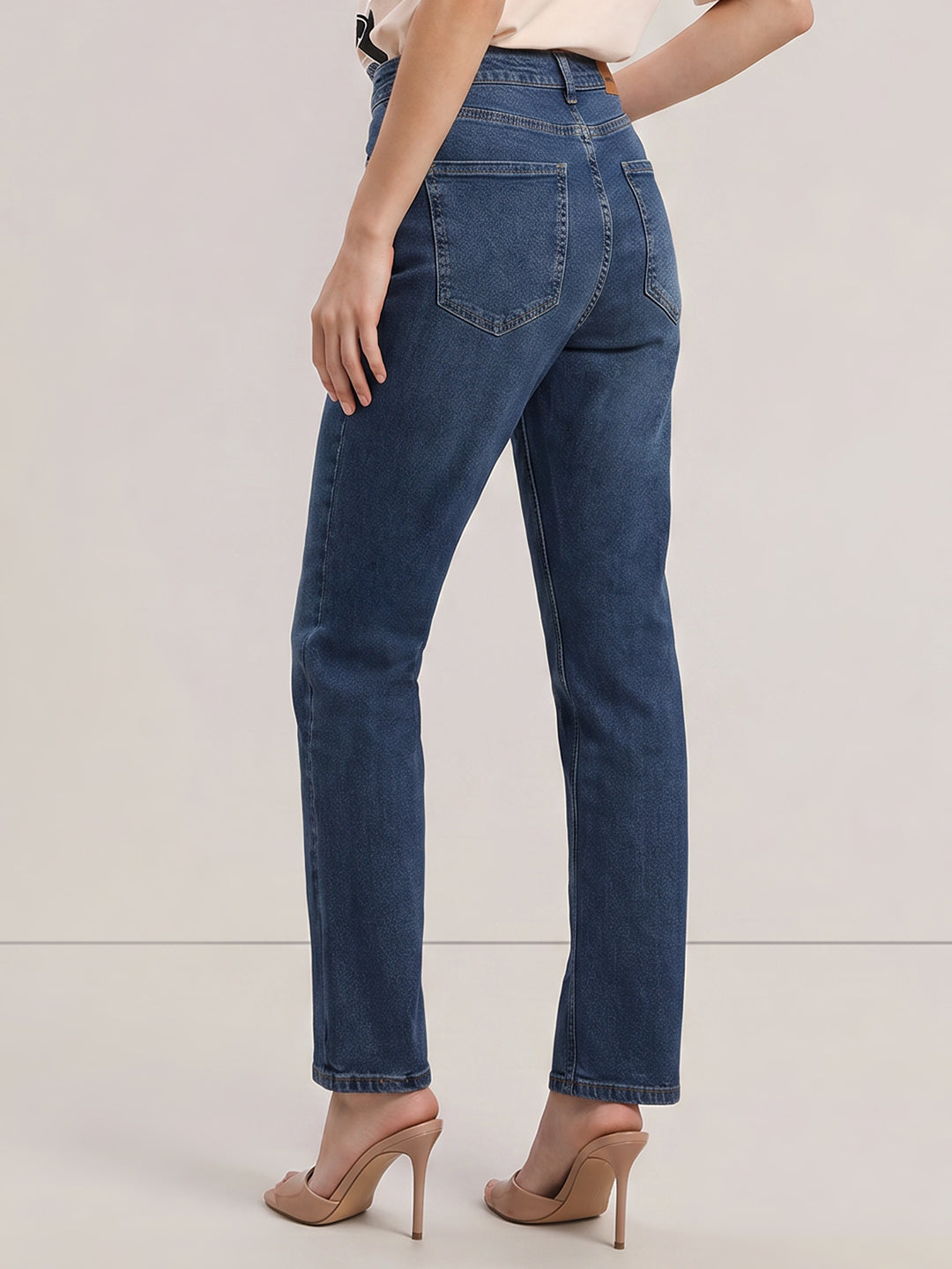 Blue High Rise Straight Fit Jeans
