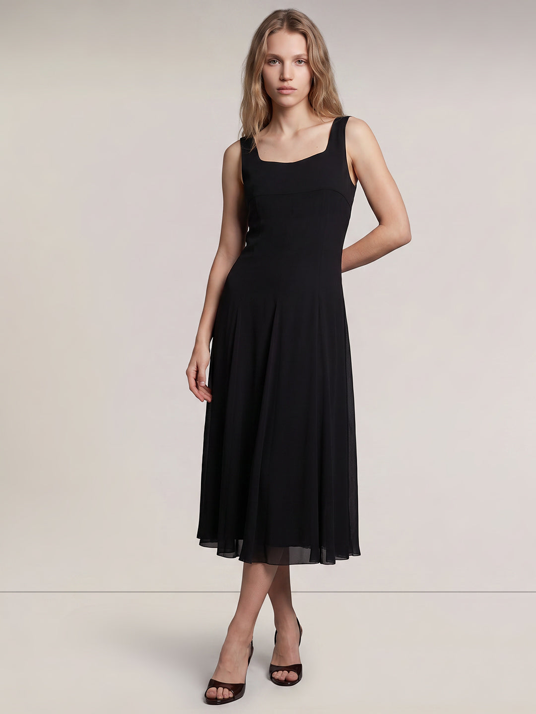 Black Sleeveless Midi Dress