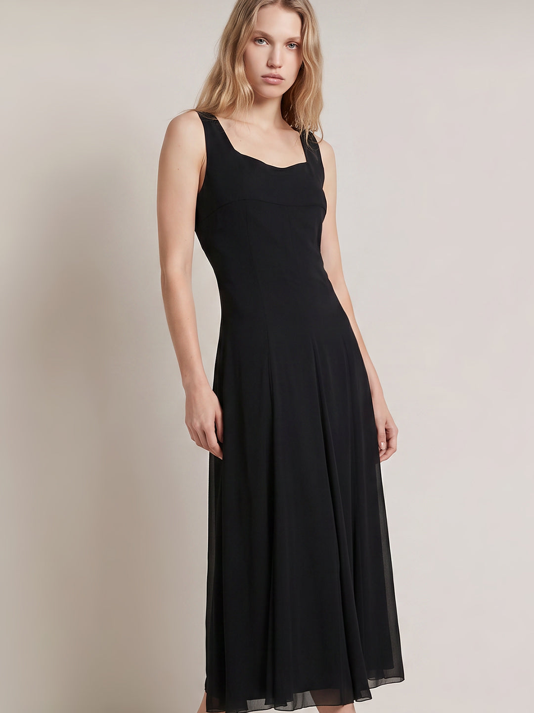 Black Sleeveless Midi Dress