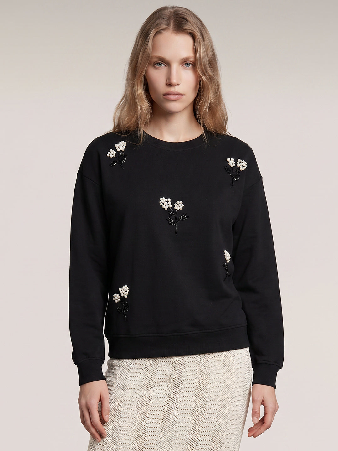 Black Floral Pearl Embellished Sweatshirt
