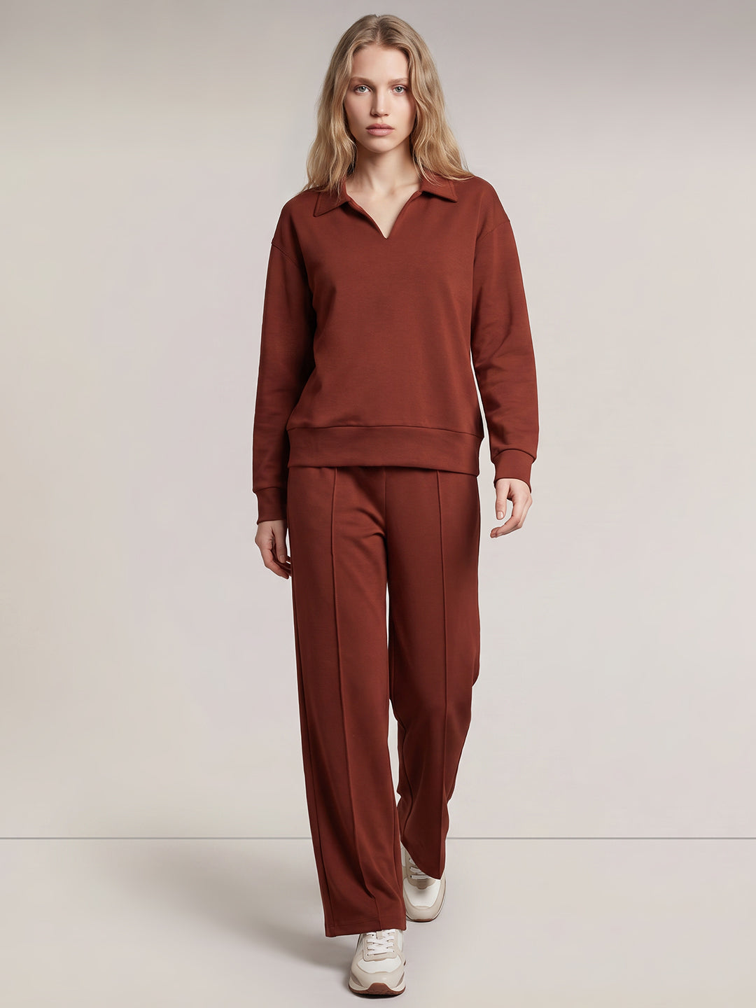 Dark Brown Sweatshirt