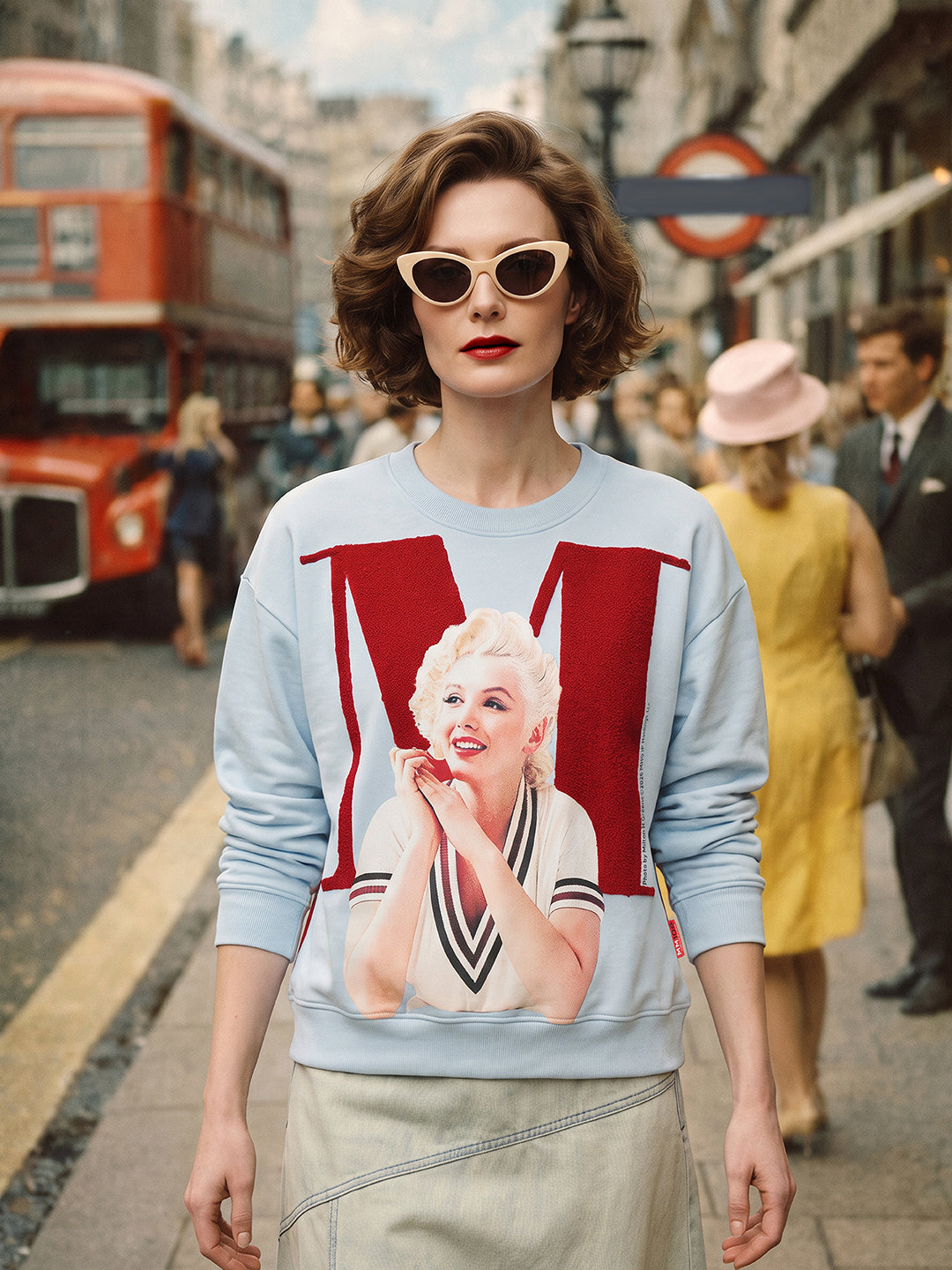 VERO MODA X Marilyn Monroe Blue Printed Sweatshirt