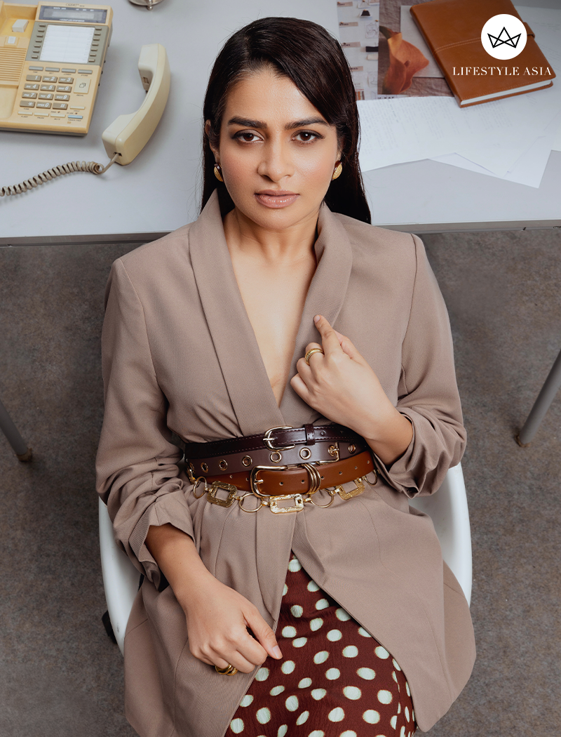 Ruched Cuff Sleeves Blazer